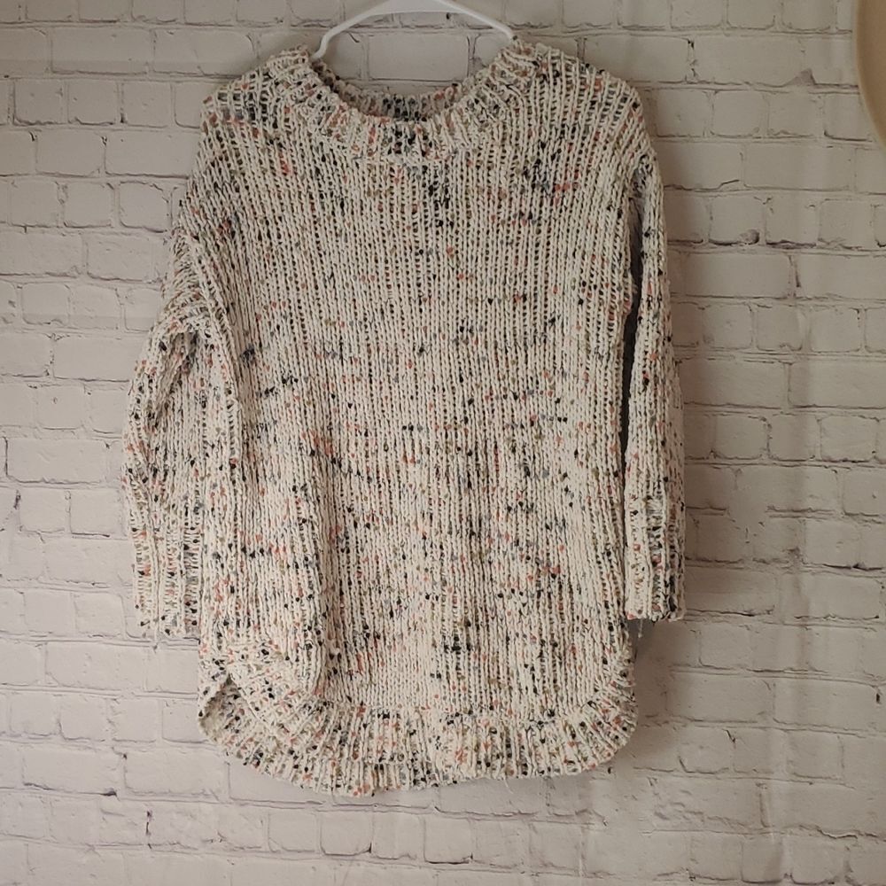 Moon & Madison sweater